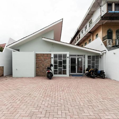 Reddoorz Plus Near Rs Usu Medan 2 Экстерьер фото