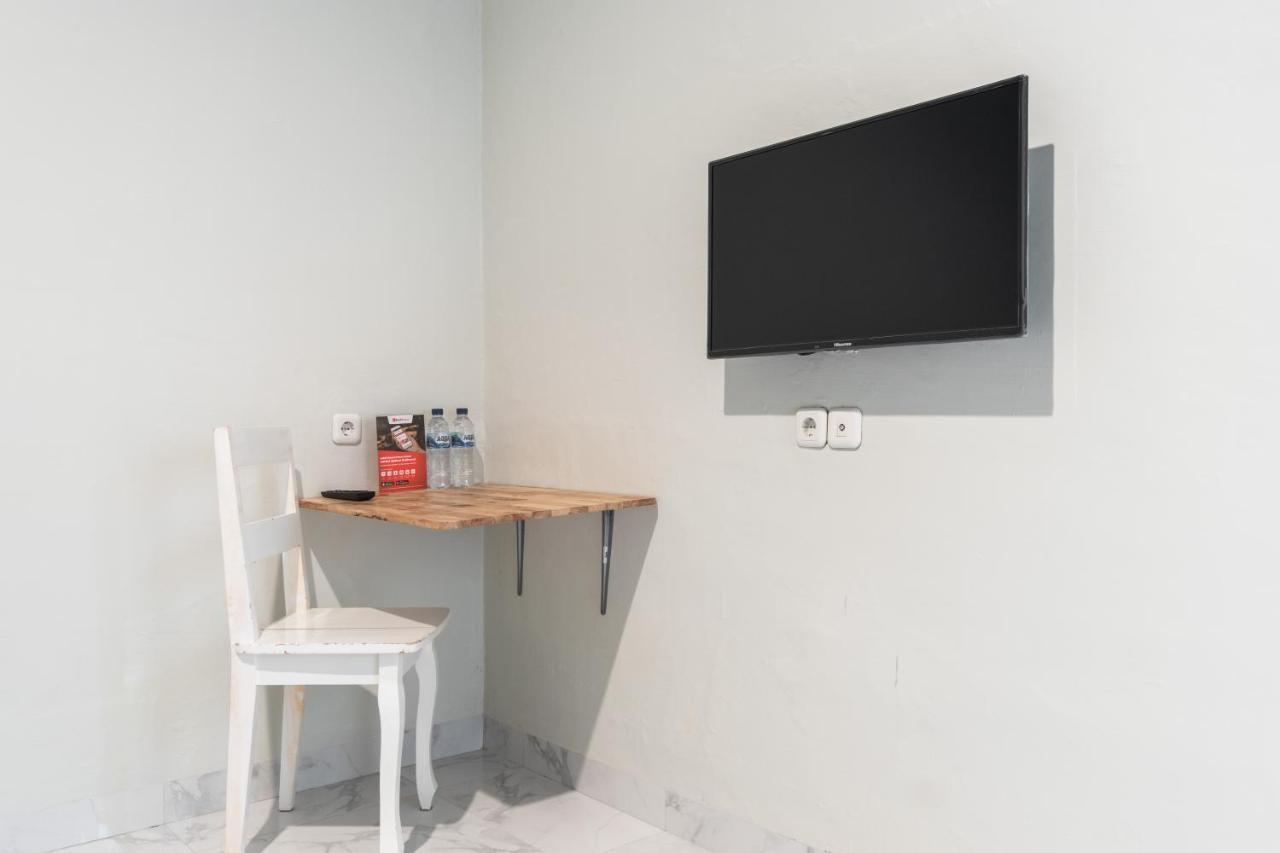 Reddoorz Plus Near Rs Usu Medan 2 Экстерьер фото